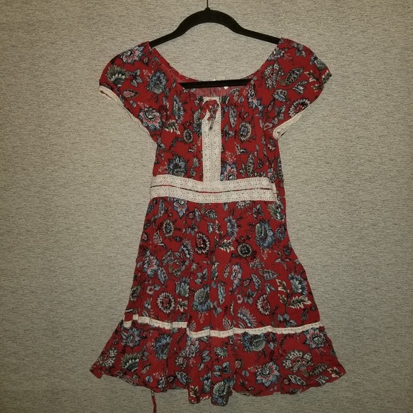 Knit Works Girls Size 12 Dress Red Floral Print With Lace Applique and Tie Waist - Picture 1 of 9